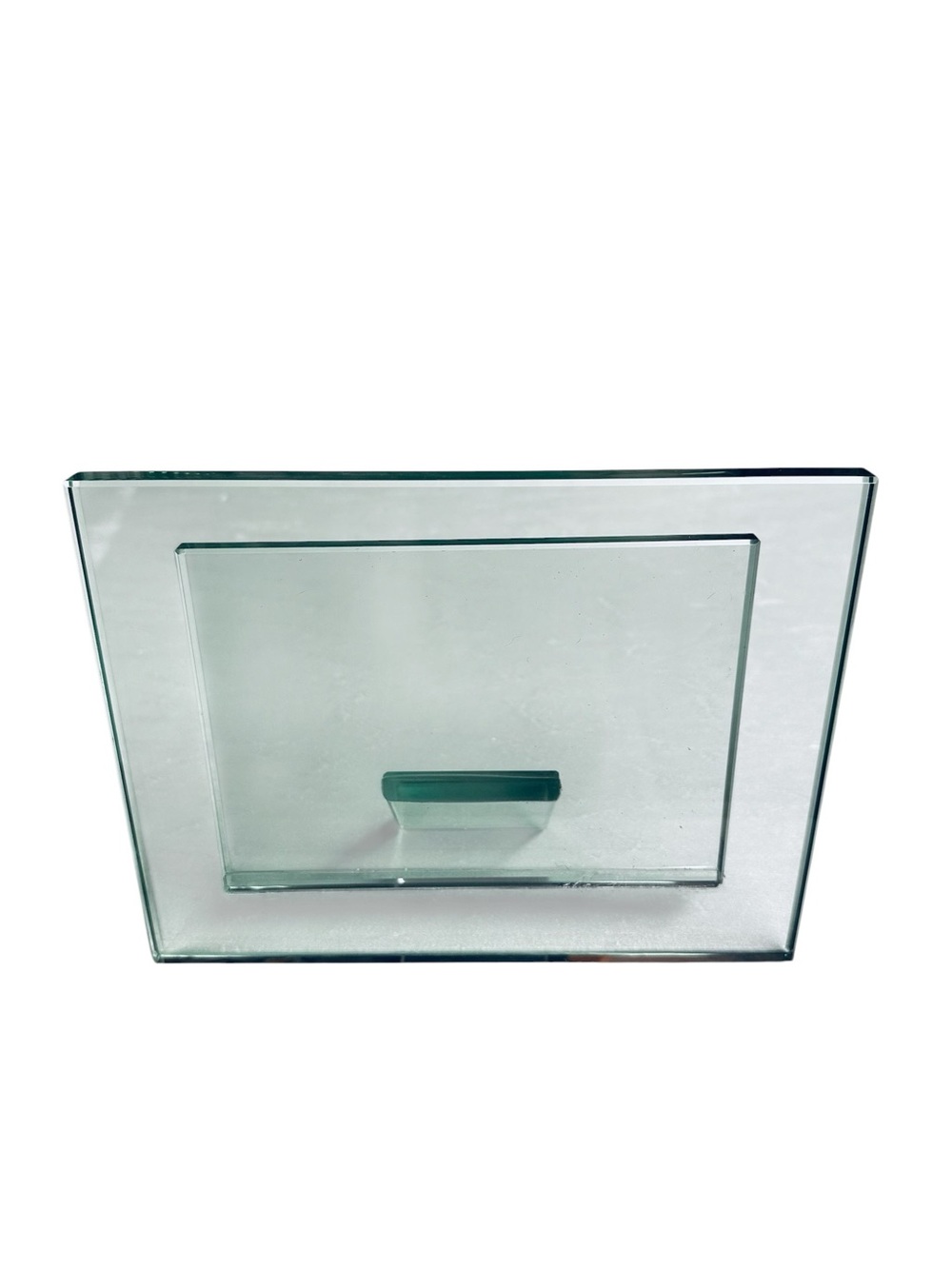 Vintage 2000s Solid Clear Glass Floating Picture Luxury Tabletop Frame 4x6 - Picture 2 of 6